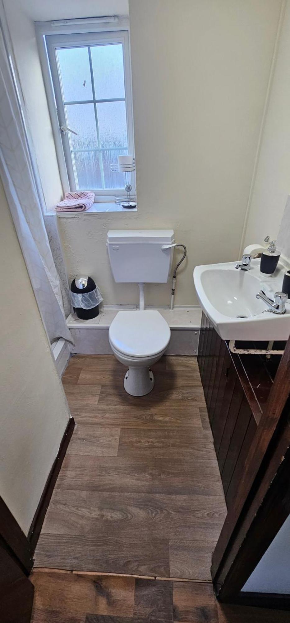 No 4 Trelawney Apartment - Onsite Bar - Restaurant - Horse Riding Menheniot ภายนอก รูปภาพ